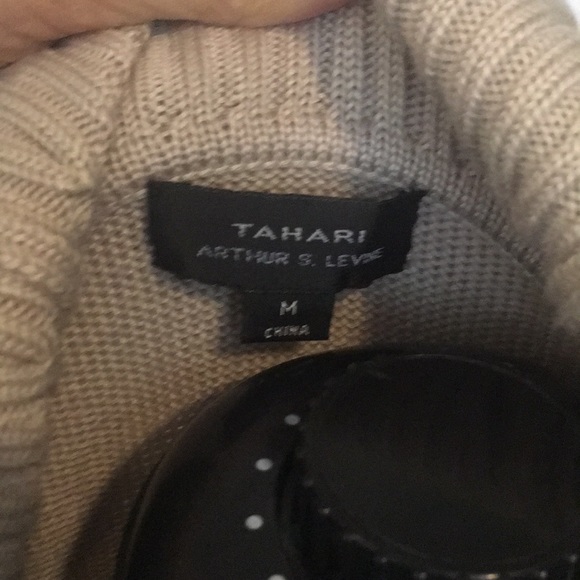 Sz M Tahari Knit Sweater Dress Cream color EUC - Picture 6 of 6